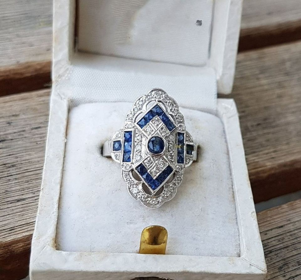 Vintage Blue Sapphire European Silver Art Deco Ring