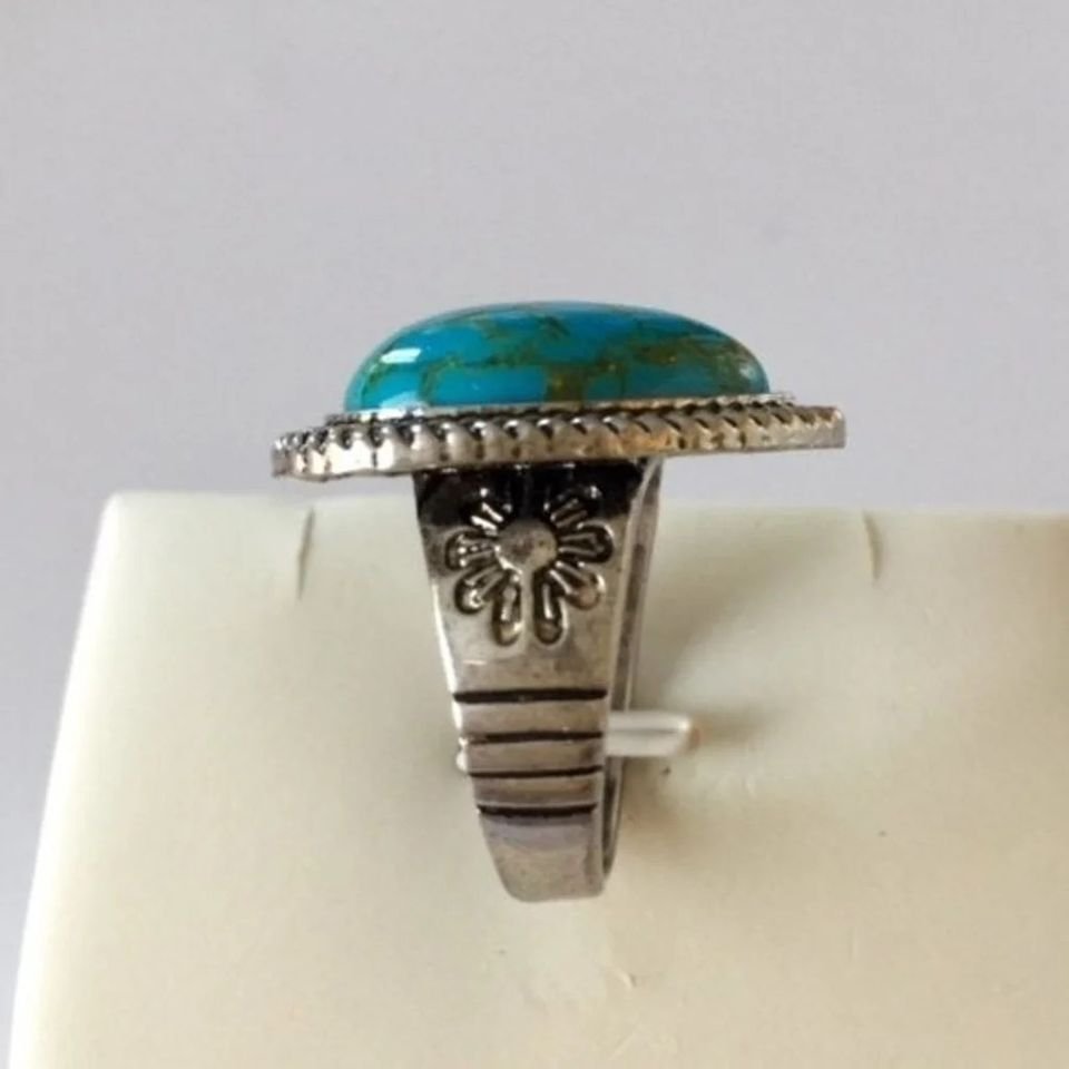 Big Tibetan Blue Turquoise Carved Flower Antique Silver Ring