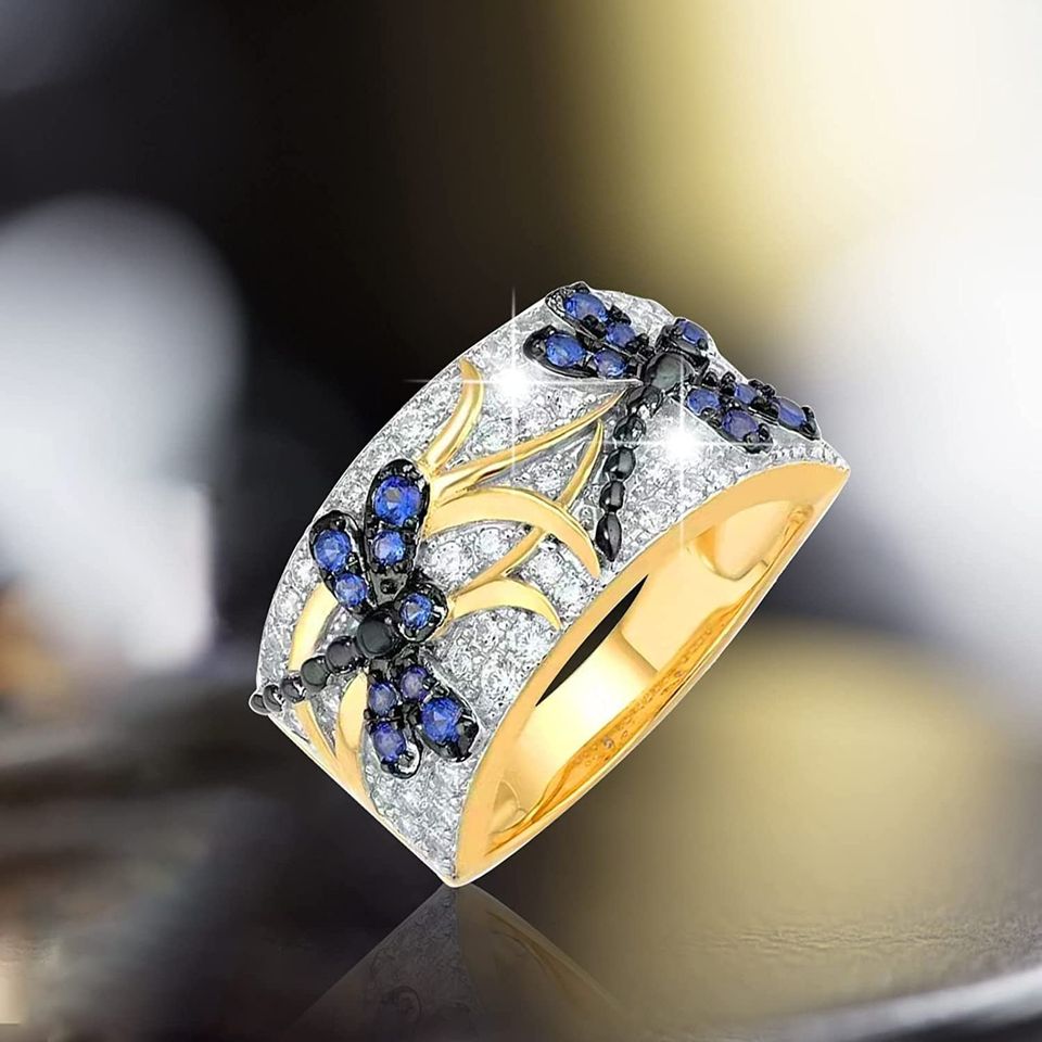 Beautiful Blue Dragonfly Inlaid Crystal Gold Ring